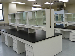 全木中央實驗臺